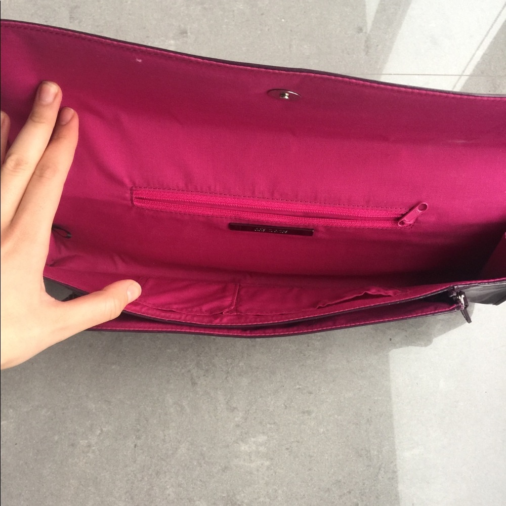 ⚡️SALE⚡️ Glossy clutch - Picture 4 of 5